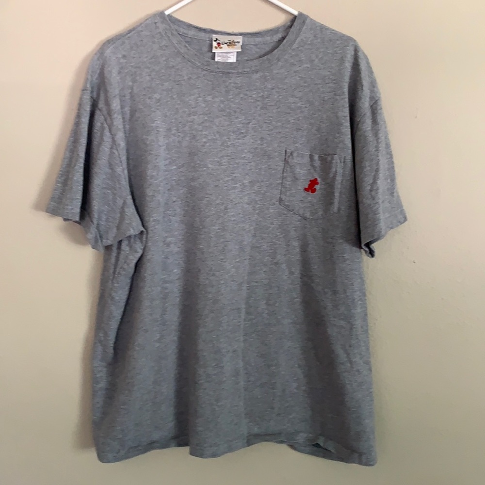 Vintage 90s Walt Disney World T-Shirt with embroidered pocket Mickey